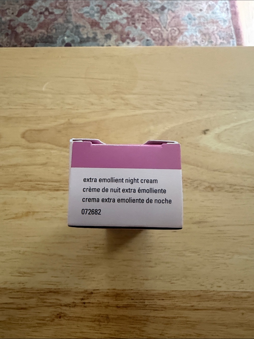 Mary Kay Extra Emollient Night Cream White and Black Box - Picture 5 of 5